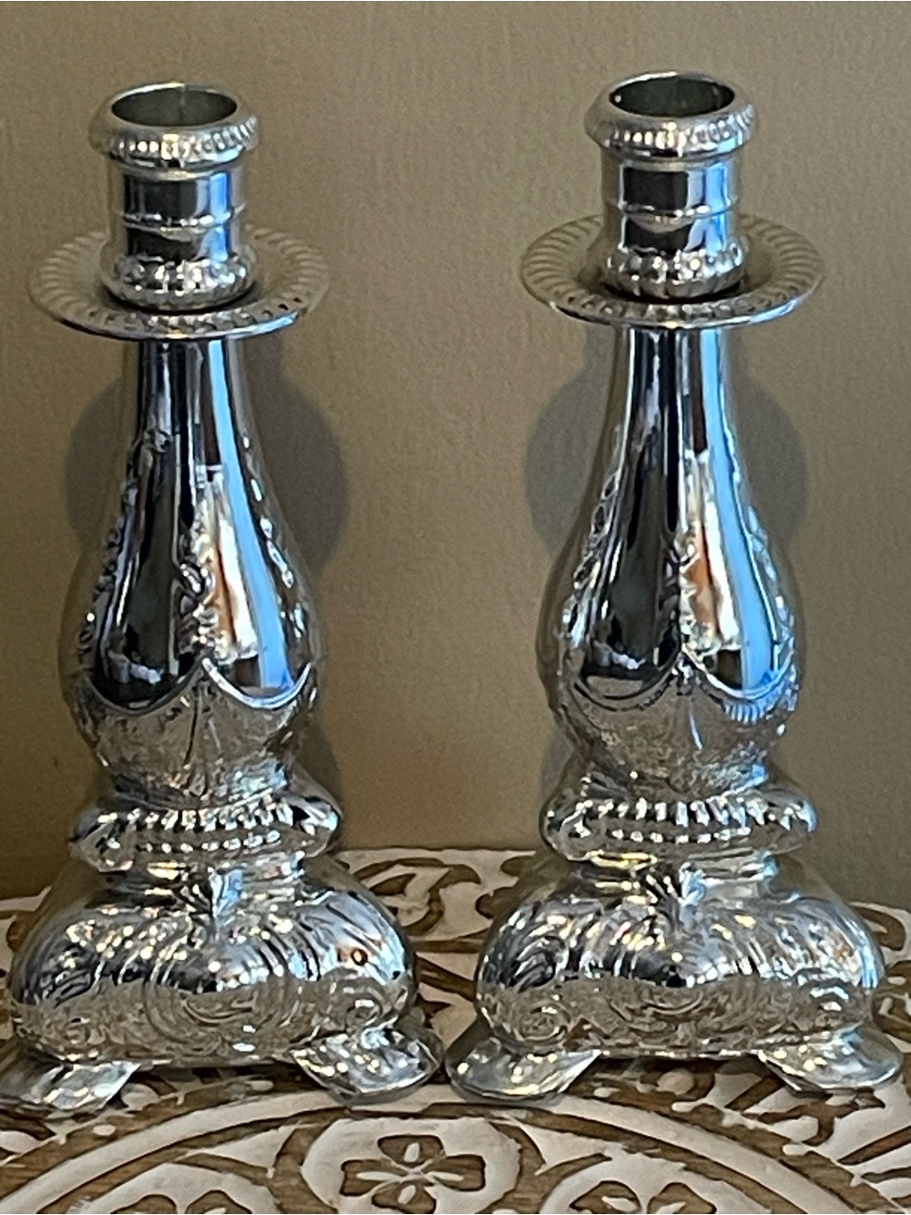 🕯️💕Vintage 1970’s Avon Perfume Bottles/Candlestick Holders- Set of 2!💕🕯️